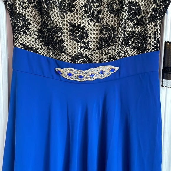 NWT MAXI DRESS 👗 DELVINA. Black Mesh/ Gold/ Blue. Size European 42(American 10) - Picture 4 of 8
